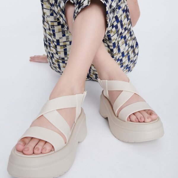37916 crema 1